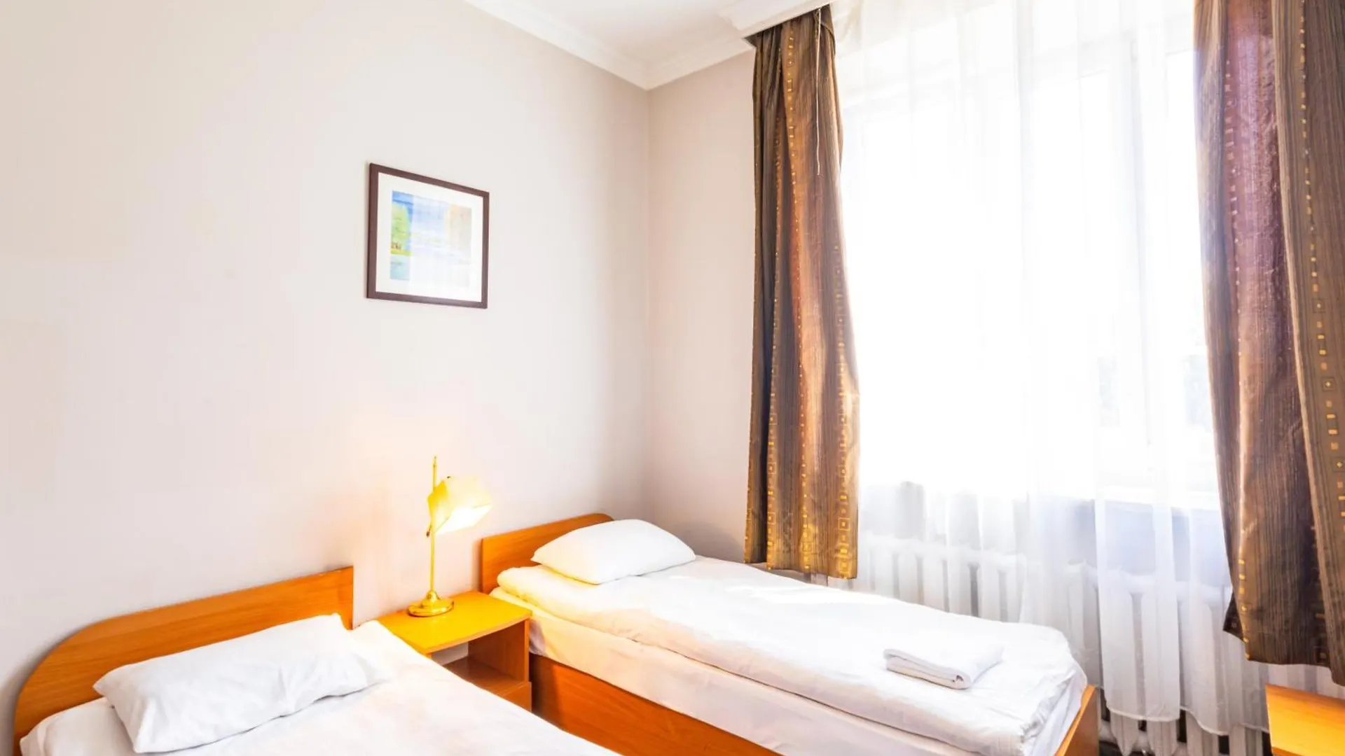 Апарт-отель Noclegi Stadion Bed & Breakfast Варшава Польша