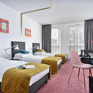 3* Отель Arche Geologiczna