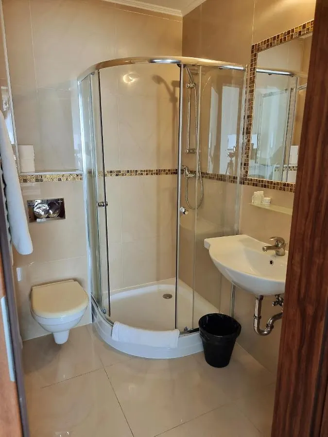 Noclegi Stadion Bed & Breakfast Warsaw Aparthotel