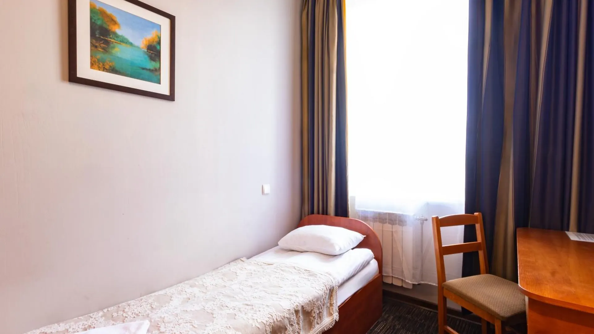 Aparthotel Noclegi Stadion Bed & Breakfast Warsaw