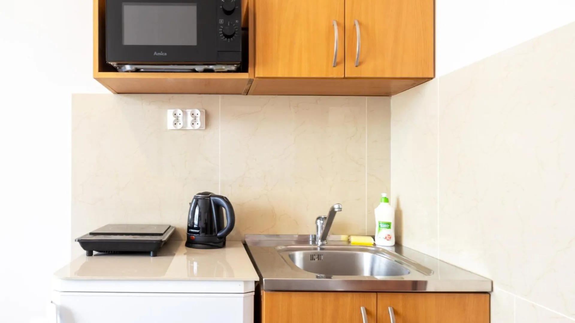 Noclegi Stadion Bed & Breakfast Warsaw Aparthotel