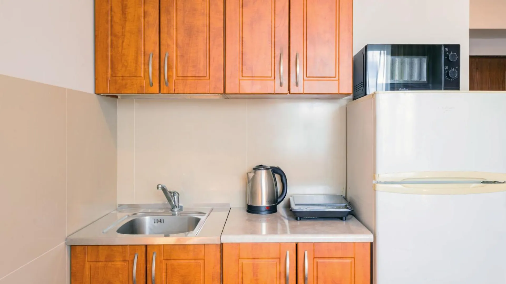 وارسو Noclegi Stadion Bed & Breakfast 0*,  بولندا