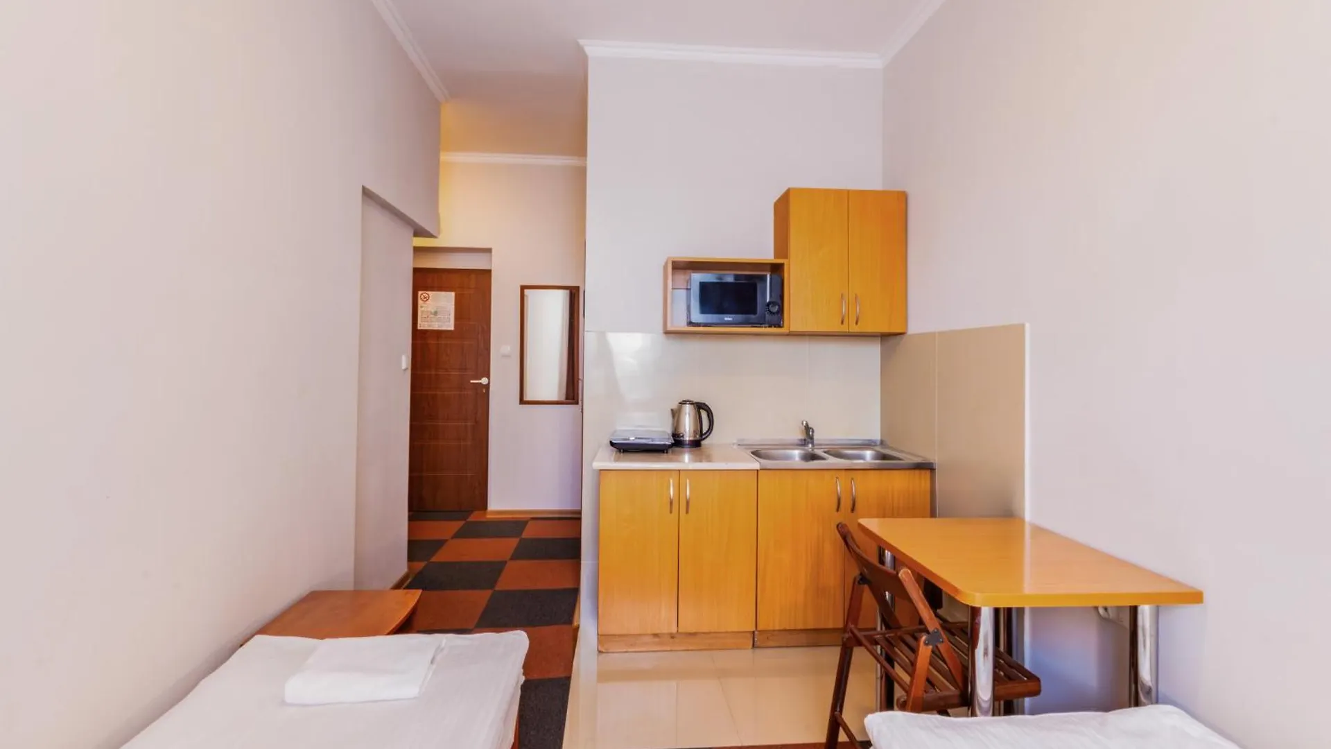 Noclegi Stadion Bed & Breakfast Warsaw 0*,  Poland