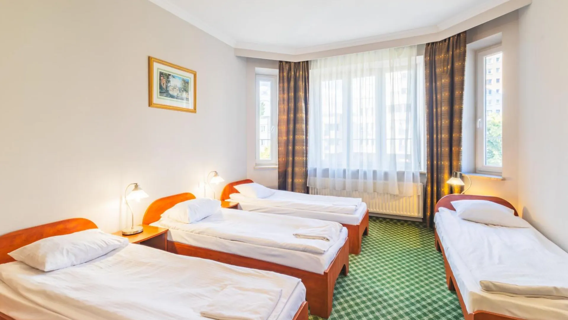 Noclegi Stadion Bed & Breakfast Warsaw 0*,  Poland